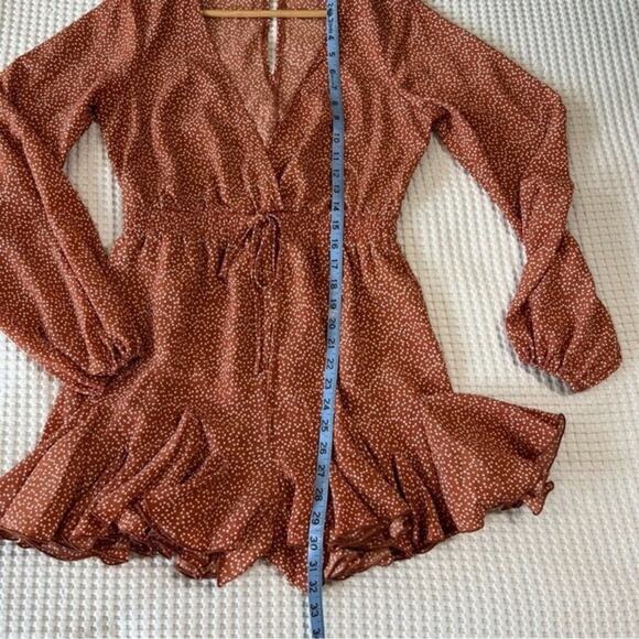 Luxxel Romper Size Small Deep V-Neck All Over Heart Print - Picture 5 of 8